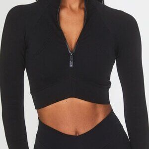 Joja Exhale long sleeve in midnight